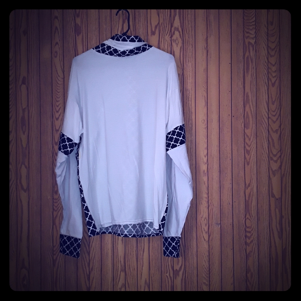 🧢CUSTOM DESIGNED MENS LONGSLEEVE SHIRT